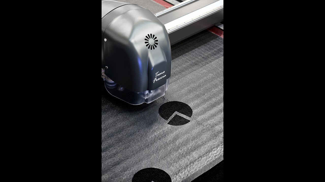 Tecno Freccia Automatic Fabric Cutting Machine - video thumbnail