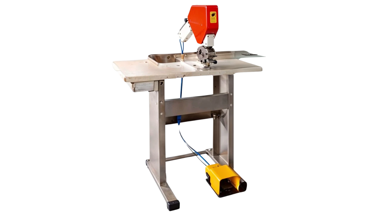 Fepa J25 eyelet machine on stand with position and distance aid