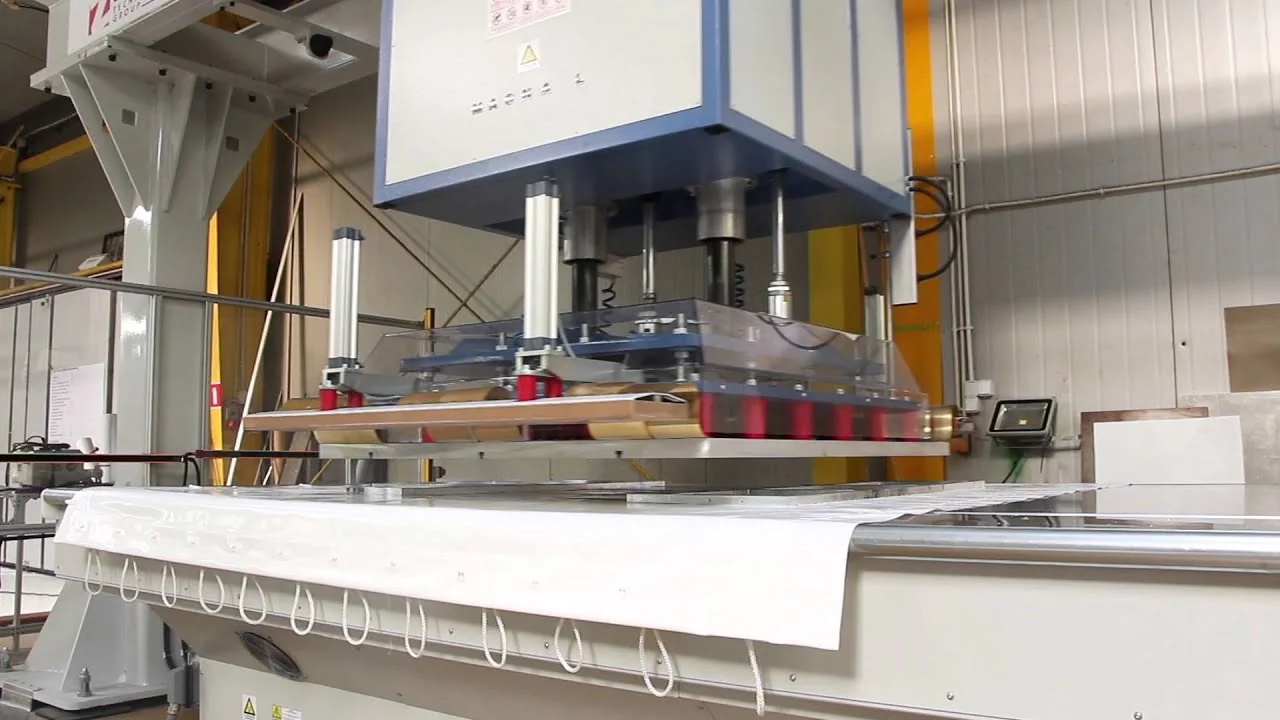 MAGNA Large-Format HF Welder — Zemat Technology Group